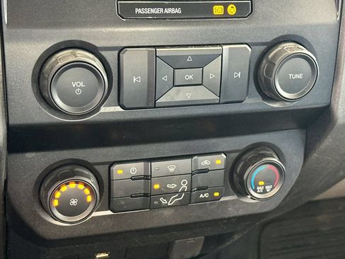 Used 2022 Ford F250 XL RWD image 16
