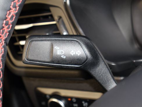 Used 2024 Ford Escape ST-Line image 22