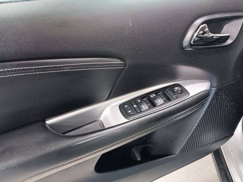 Used 2012 Dodge Journey Crew w/ Flexible Seating Group image 10