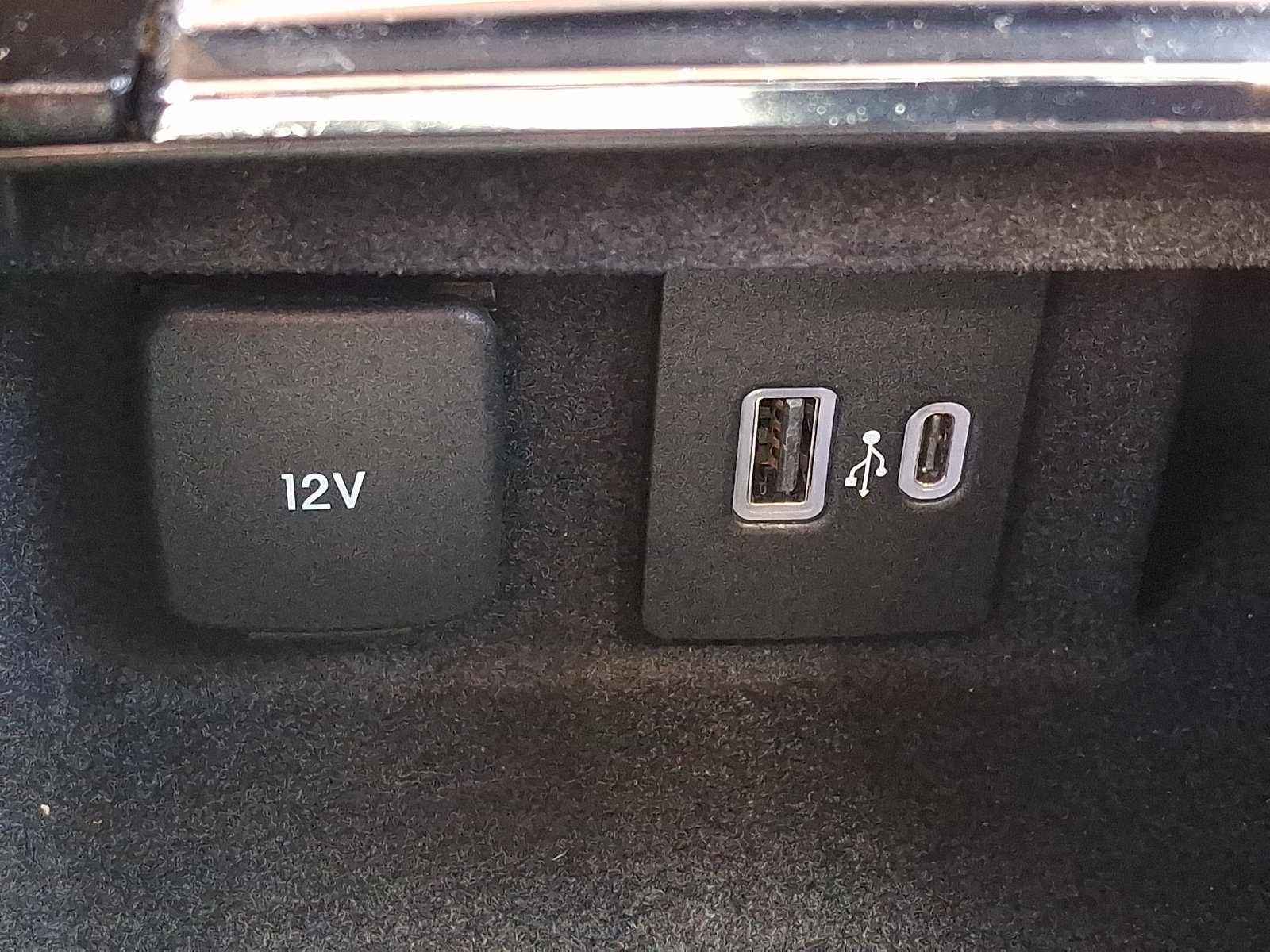 Used 2023 Lincoln Corsair FWD image 25