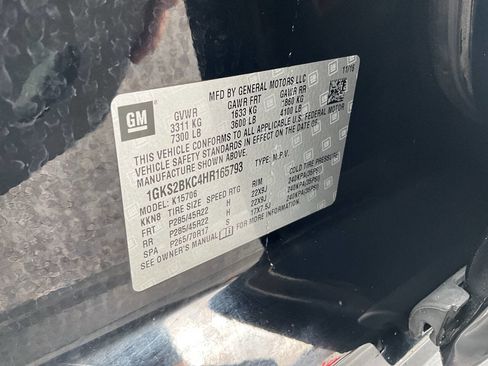 Used 2017 GMC Yukon SLT w/ Premium Edition AWD/4WD image 19