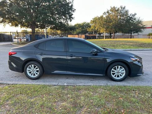 Used 2026 Toyota Camry LE FWD image 6
