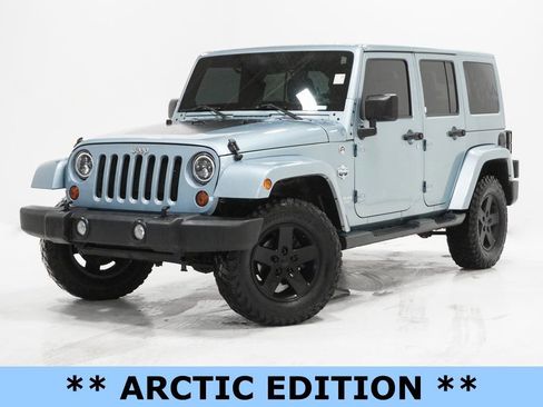 Used 2012 Jeep Wrangler Unlimited Sahara image 1