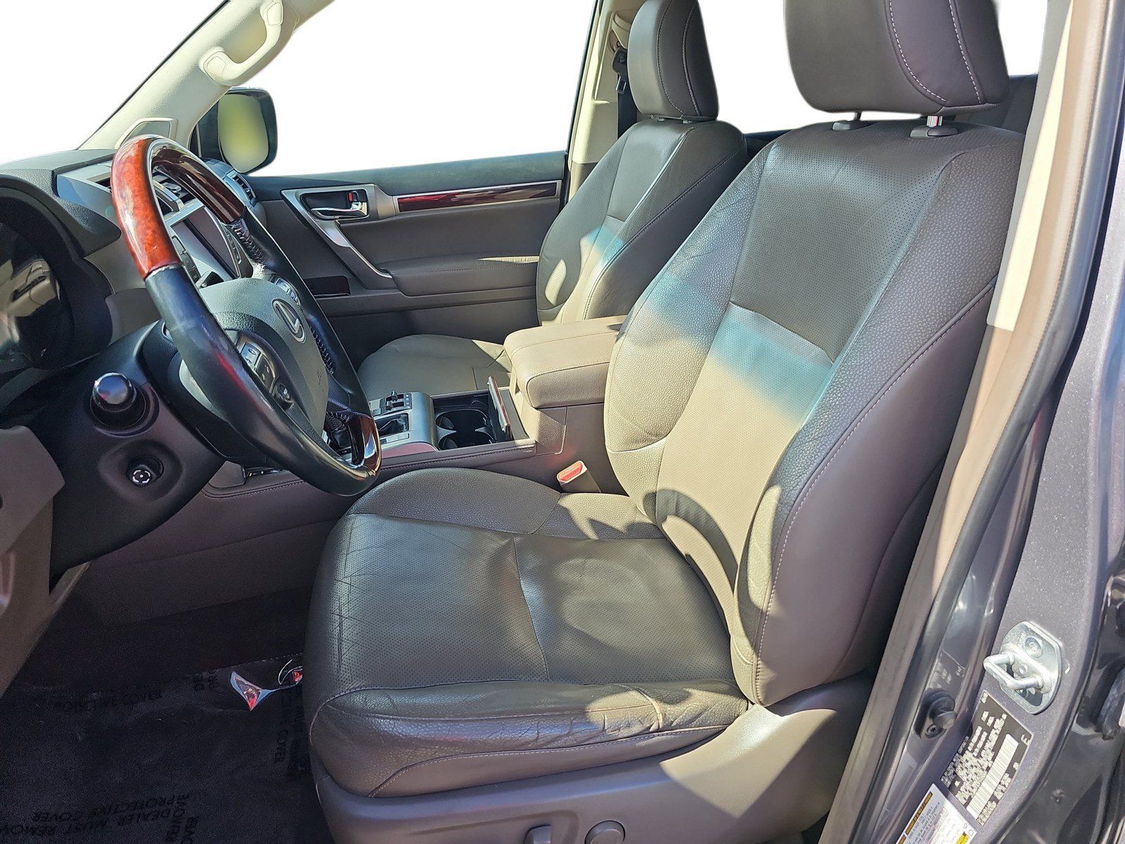 Used 2015 Lexus GX 460 w/ Premium Package AWD/4WD image 12