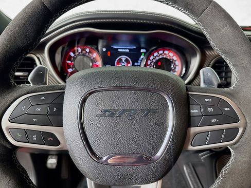 Used 2022 Dodge Challenger SRT Hellcat image 16