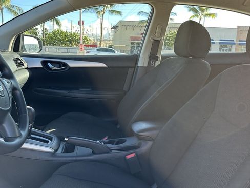 Used 2019 Nissan Sentra S FWD image 11