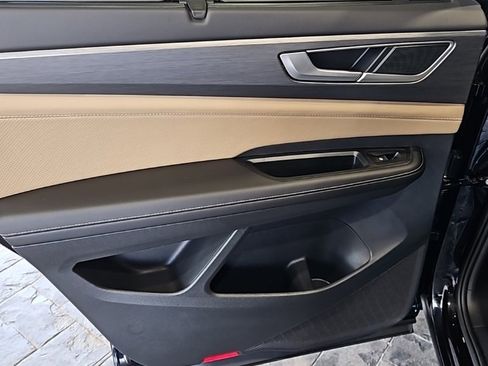 New 2026 Volkswagen Atlas Cross Sport SE image 21