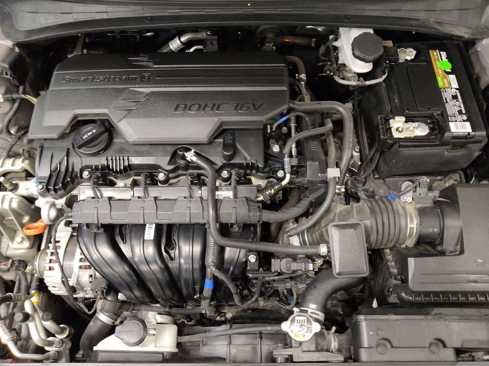Used 2024 Hyundai Elantra SEL FWD image 30