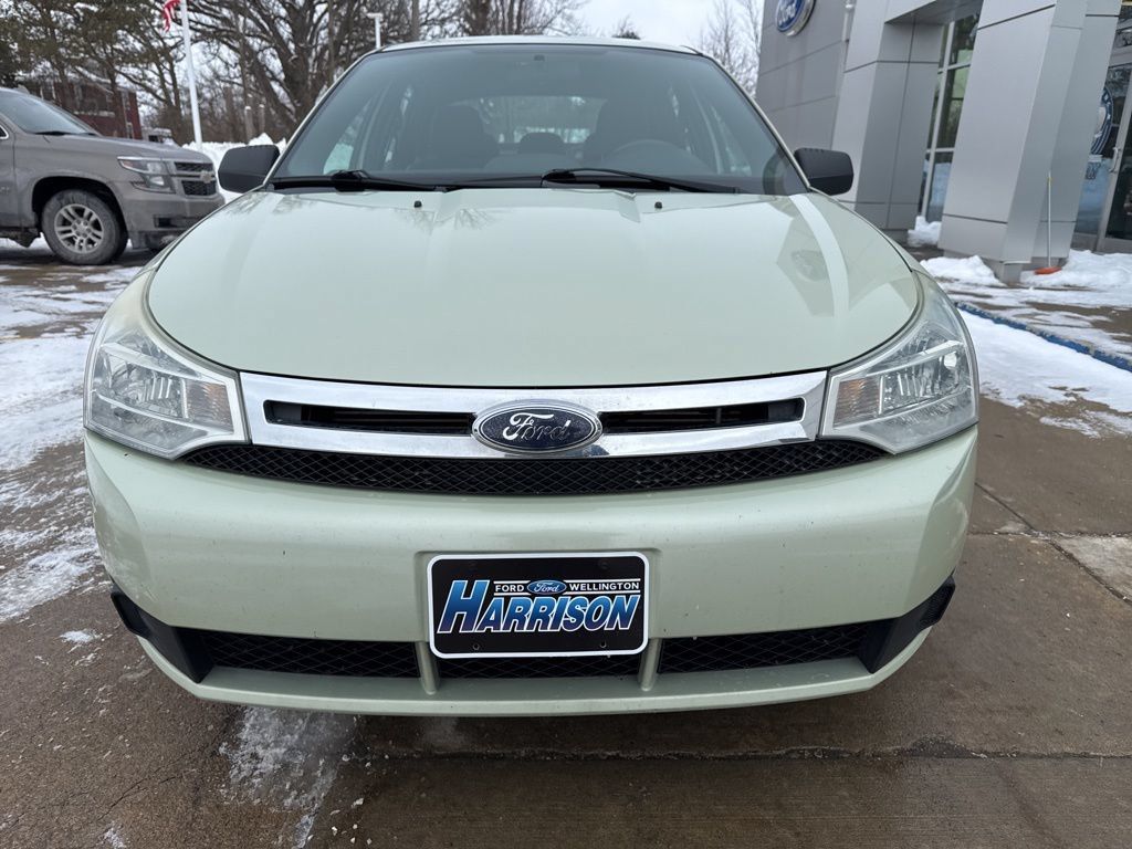 Used 2010 Ford Focus SE FWD image 29