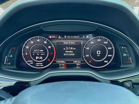 Used 2018 Audi Q7 3.0T Prestige AWD/4WD image 15