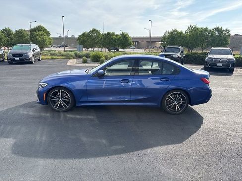 Used 2019 BMW 330i xDrive Sedan w/ M Sport Package AWD/4WD image 2