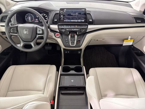 New 2026 Honda Odyssey EX-L image 17