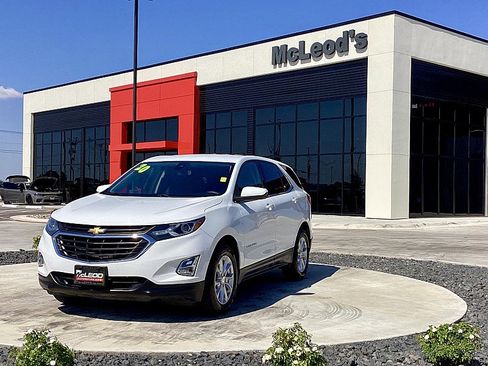 Used 2020 Chevrolet Equinox LT image 1