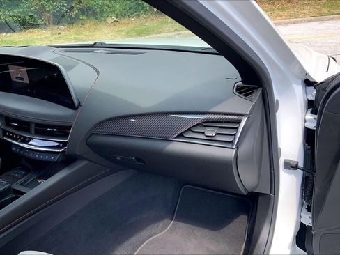 Certified 2025 Cadillac CT5 Sport w/ Technology Package AWD/4WD image 17