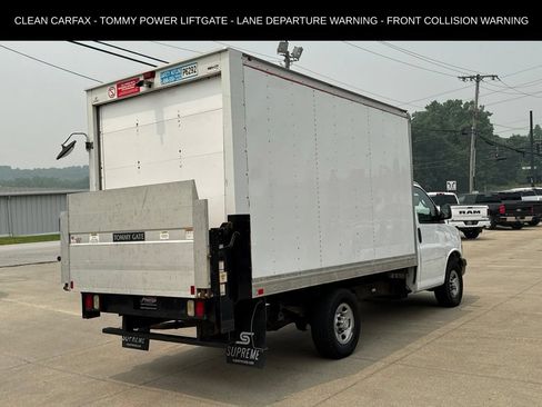 Used 2021 Chevrolet Express 3500 RWD image 17