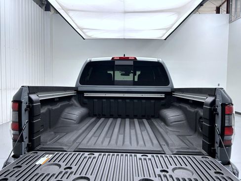 New 2026 Nissan Frontier SV w/ SV Convenience Package image 9