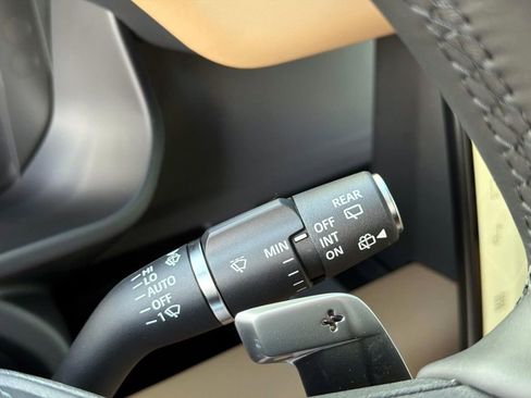 New 2026 Land Rover Defender 110 V8 image 29