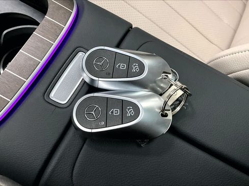 Certified 2026 Mercedes-Benz E 350 4MATIC Sedan image 15