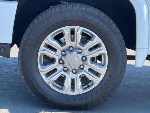 Used 2020 GMC Sierra 2500 Denali w/ Denali Ultimate Package image 27