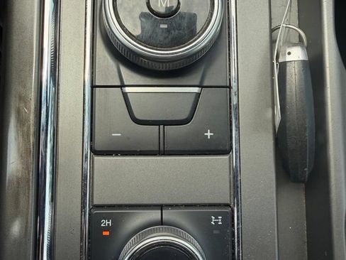 Used 2018 Ford Expedition XLT AWD/4WD image 20
