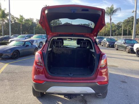 Used 2018 Buick Encore Preferred image 24