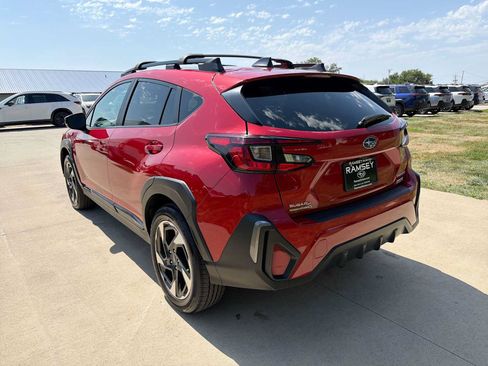 Used 2024 Subaru Crosstrek 2.5i Limited w/ Crosstrek Mirror Package AWD/4WD image 4