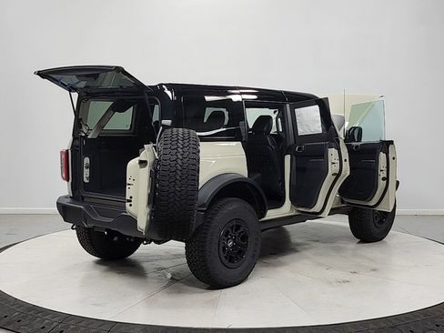 New 2026 Ford Bronco Badlands AWD/4WD image 15
