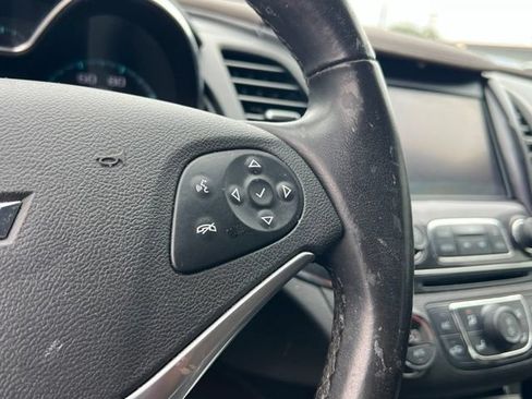 Used 2014 Chevrolet Impala LT FWD image 21