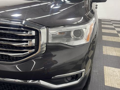 Used 2019 GMC Acadia SLE AWD/4WD image 26
