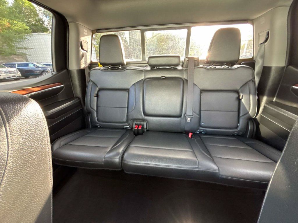 Used 2023 GMC Sierra 1500 Denali AWD/4WD image 11
