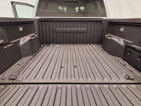 New 2026 Toyota Tacoma Limited AWD/4WD image 27