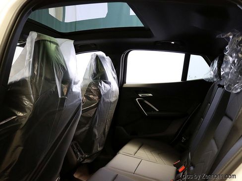 Used 2026 BMW X2 xDrive28i image 17