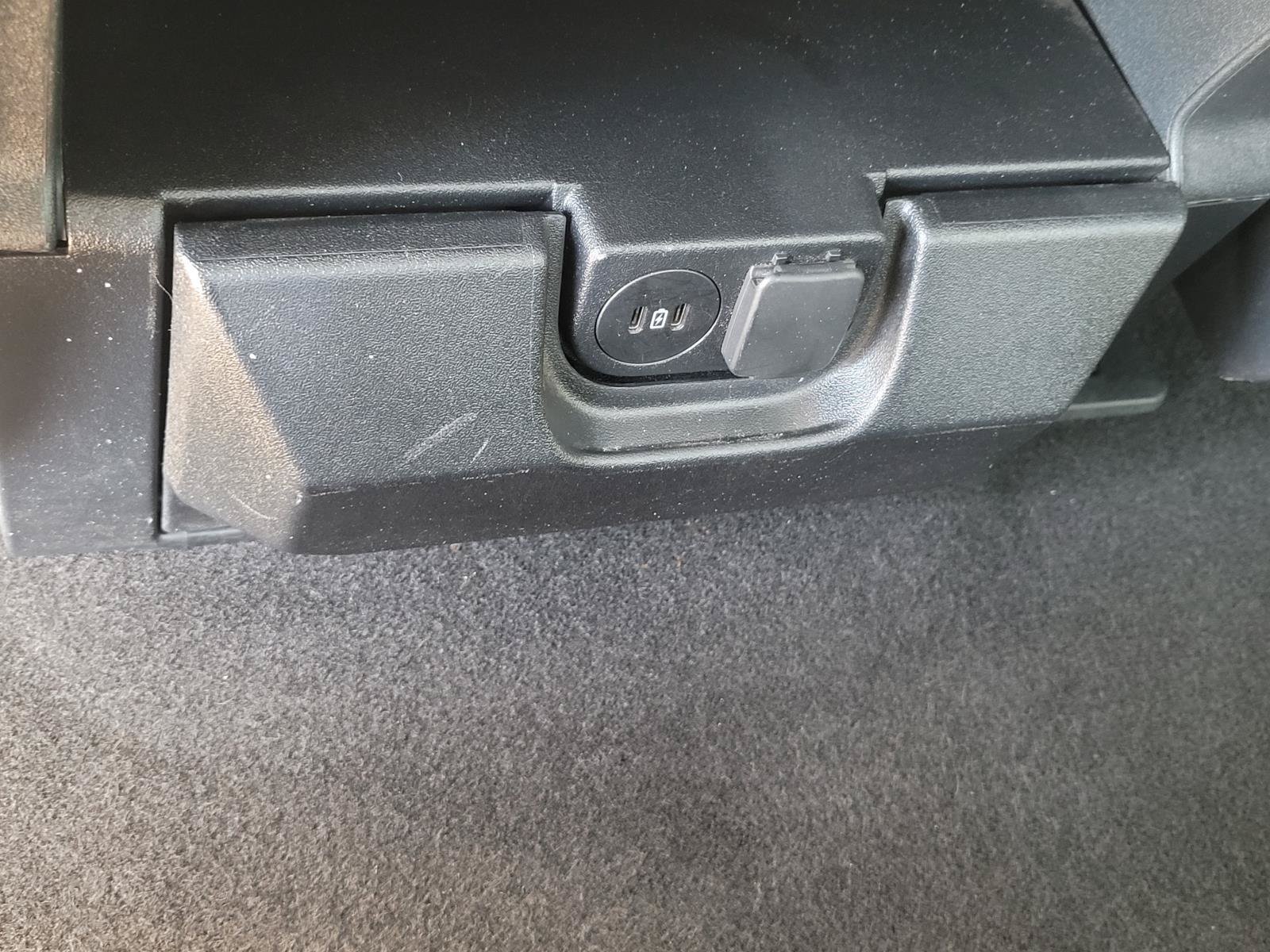 Used 2025 Ford F150 XLT RWD image 24