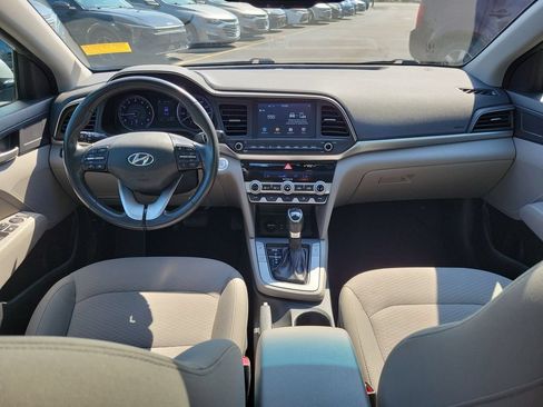 Used 2020 Hyundai Elantra Value Edition FWD image 11