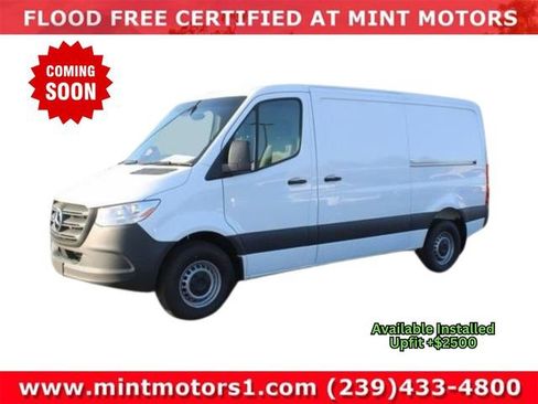 Used 2019 Mercedes-Benz Sprinter 144 Cargo w/ Chrome Grille Package image 1
