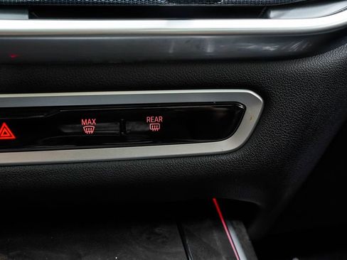 Used 2025 BMW X7 xDrive40i AWD/4WD image 32