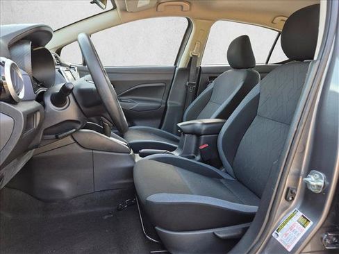 Used 2024 Nissan Versa SV FWD image 15