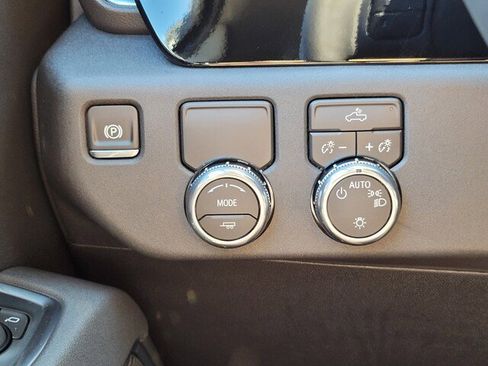 New 2026 GMC Sierra 1500 SLE w/ Preferred Package image 31