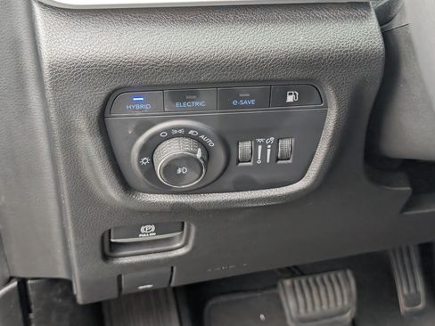 Used 2024 Jeep Grand Cherokee Limited 4xe AWD/4WD image 22