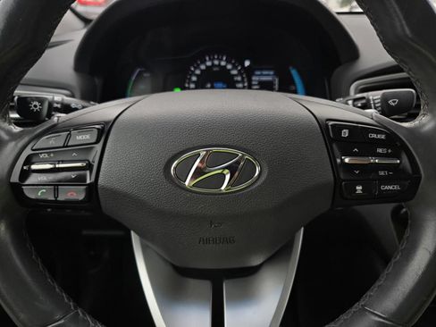 Used 2019 Hyundai Ioniq Limited FWD image 29