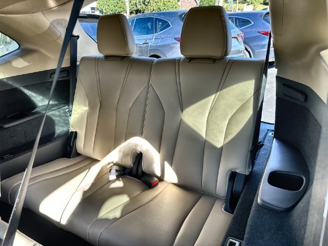 Used 2024 Acura MDX w/ Technology Package AWD/4WD image 33