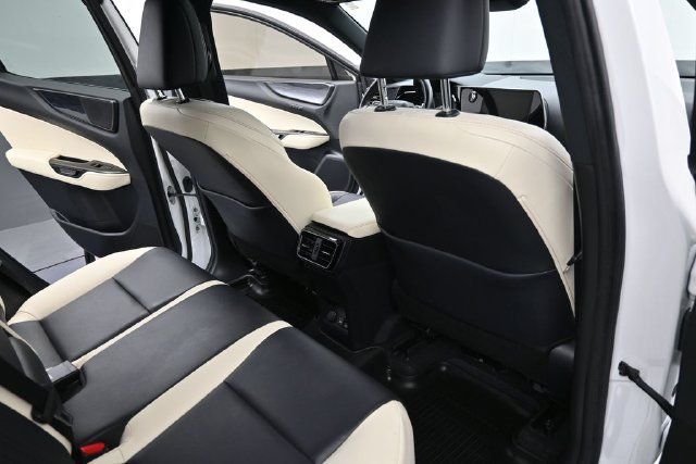 Used 2024 Lexus NX 250 FWD w/ Towing Package (2000 Lbs) image 10