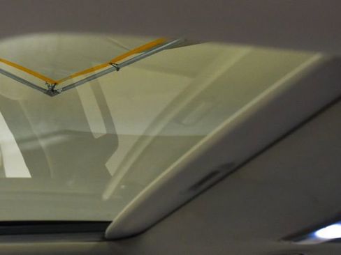 Used 2022 Kia Telluride S image 16