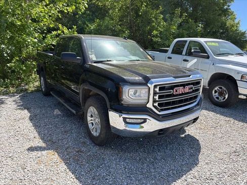 Used 2017 GMC Sierra 1500 SLE w/ SLE Value Package AWD/4WD image 1
