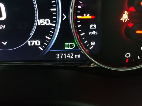 Used 2023 GMC Acadia AT4 w/ GMC Pro Grade Package AWD/4WD image 33