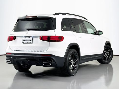 New 2026 Mercedes-Benz GLB 250 image 11