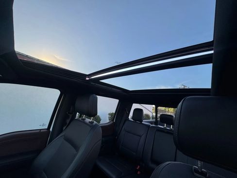 Used 2023 Ford F150 Lariat w/ Max Trailer Tow Package image 28