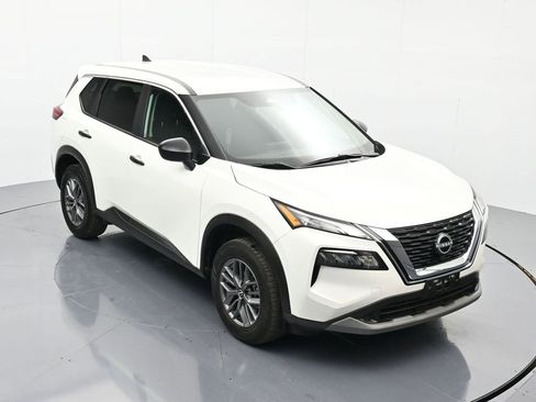 Certified 2023 Nissan Rogue S image 30