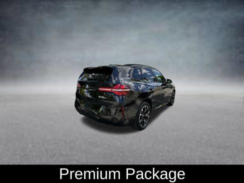 Used 2025 BMW X3 xDrive30i AWD/4WD image 6