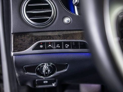 Used 2015 Mercedes-Benz S 550 Sedan image 33